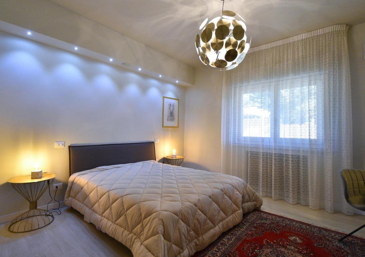 アグリジェント Parnasus Bed & Breakfast エクステリア 写真