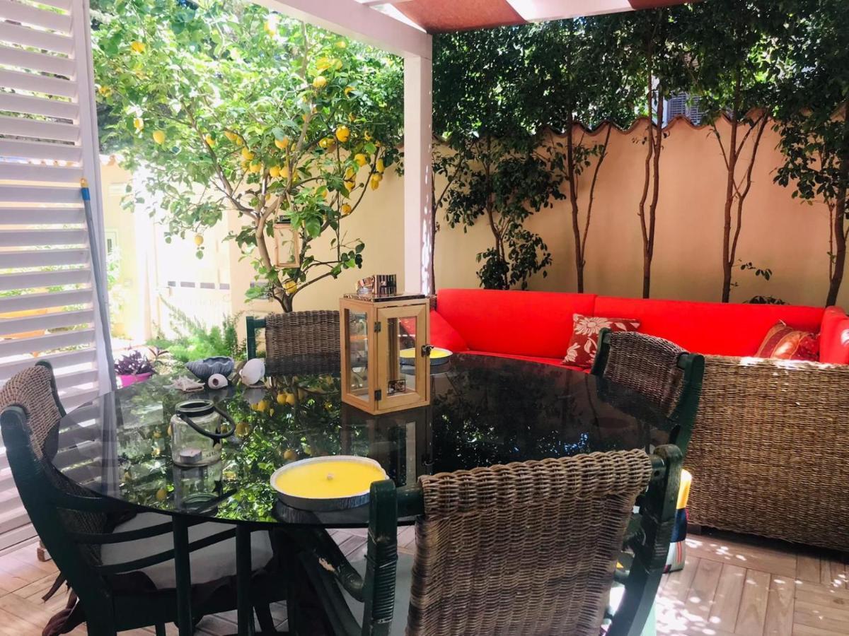 アグリジェント Parnasus Bed & Breakfast エクステリア 写真